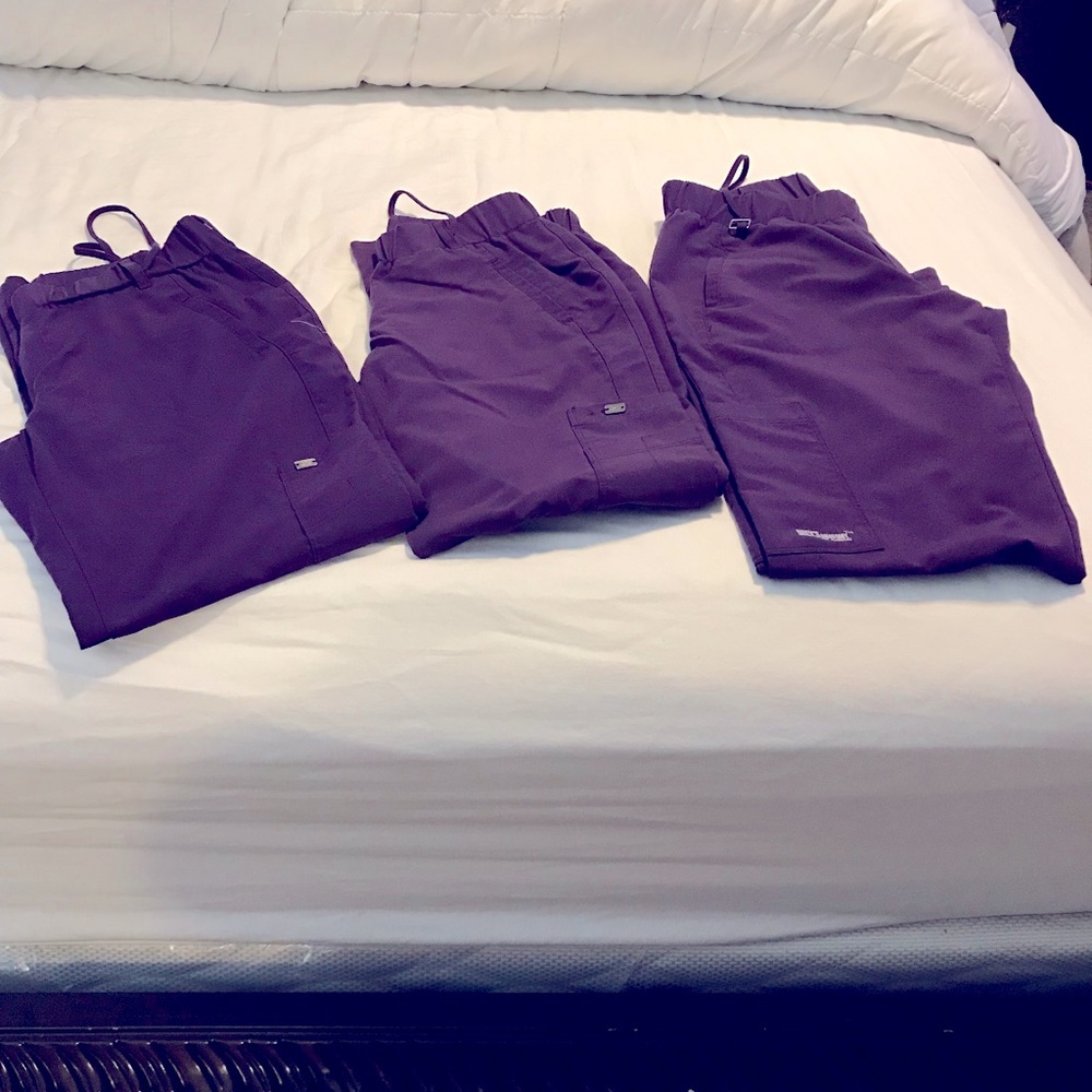 Grey’s Anatomy color eggplant size small 3 pair